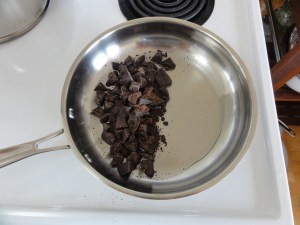 Melting chocolate in coconut oil