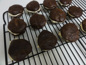 Tray of sandwich cookies