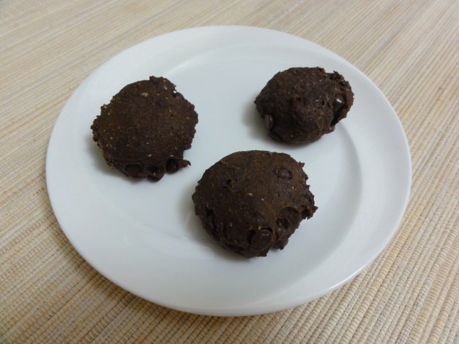 Vegan chocolate pumpkin spice cookies on a plate